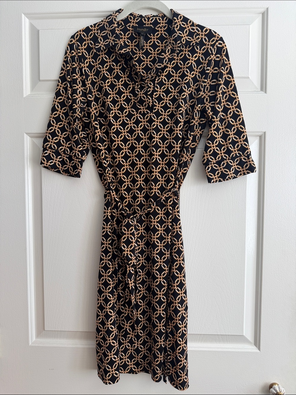 Laundry by Shelli Segal Black Dress with Gold Chain-Link Print XS